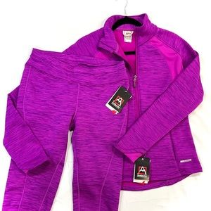 NWT Avalanche 2 pc work out suit. Purple, size M.